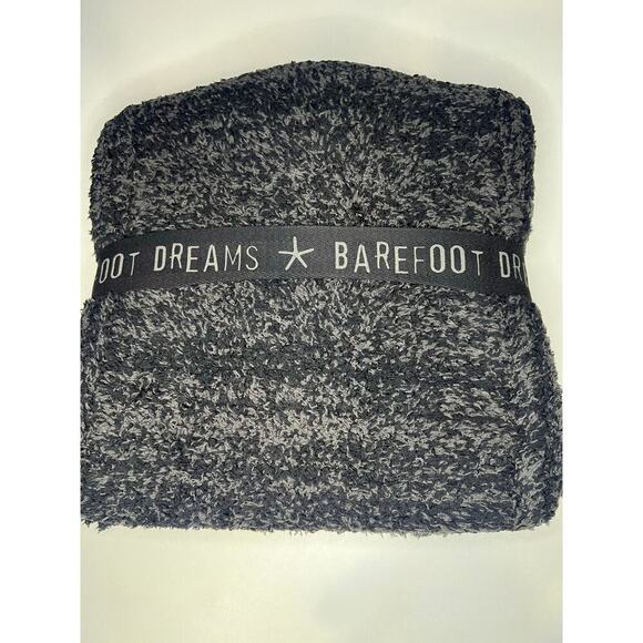 Barefoot Dreams - Cozy Chic Pom Pom Beanie & Scarf Set - Picture 5 of 5